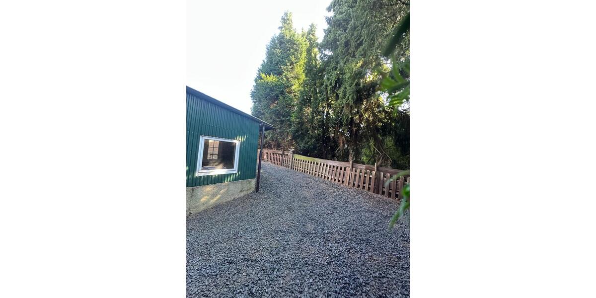 HOFSTELLE BAUERNHAUS 155 QM WOHNFLÄCHE MIT SCHEUNE 92 QM 6 zimmer