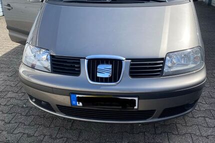 Seat Alhambra 110.000 km 9.500 &euro; Köln 50765