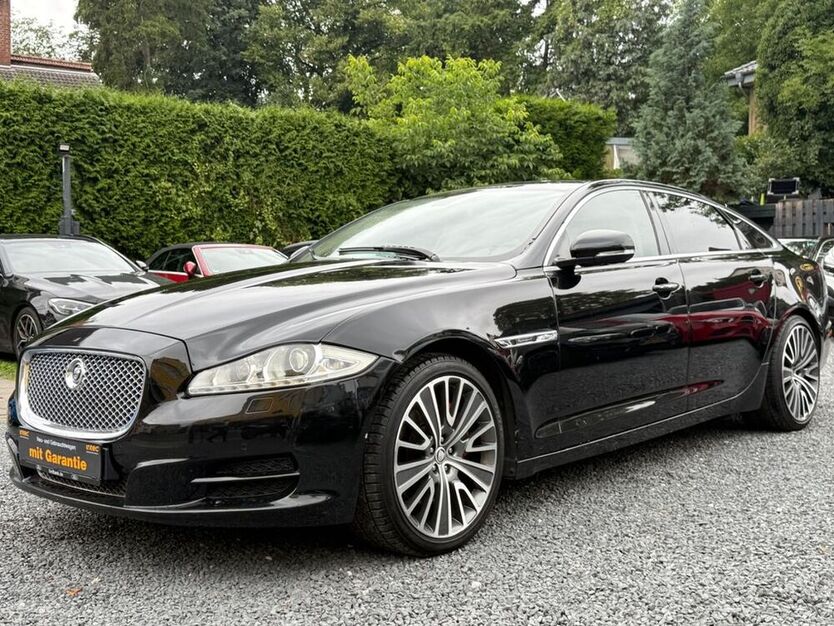 XJ