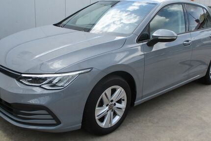 VW Golf 89.869 km 14.970 &euro; Köln 51105