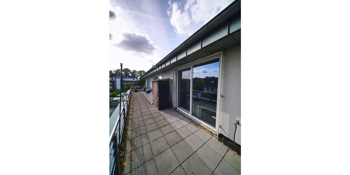 Außergewöhnliche Penthouse-Wohnung mit 2 Dachterrassen in Ohligs 3.5 zimmer