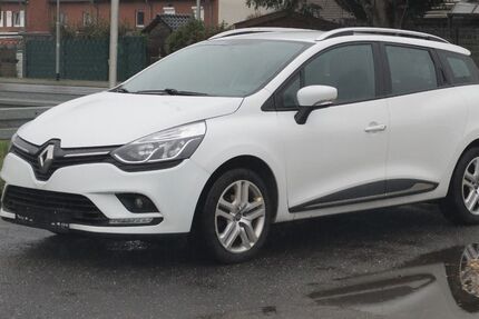 Renault Clio 150.000 km 5.750 &euro; Erftstadt 50374