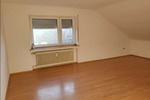 Dachgeschoßwohnung Bergheim - 2 Zimmer, 75 m&sup2;, 790&euro; | Angebot:25378693