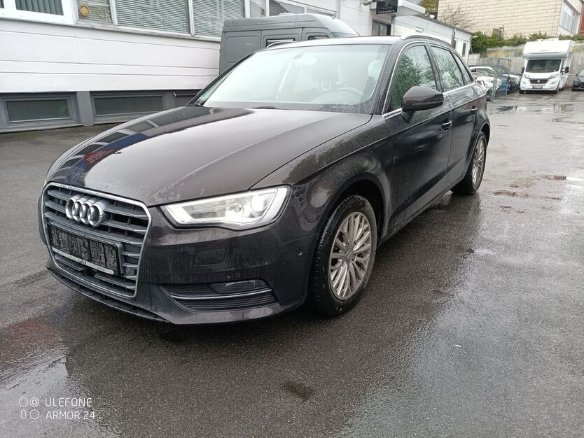 Audi A3 169.100 km 12.999 € Wuppertal 42281