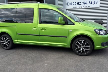 VW Caddy 169.146 km 16.999 &euro; Bergisch-Gladbach 51469