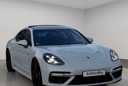 Porsche Panamera 149.950 km 64.950 &euro; Köln 50674