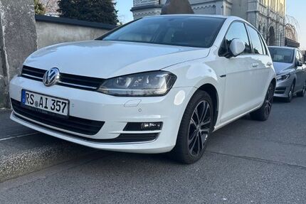 VW Golf 161.500 km 9.000 &euro; remscheid 42857