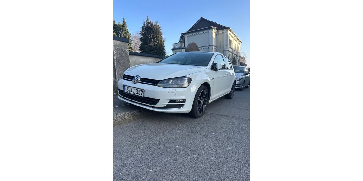 VW Golf 161.500 km 9.000 &euro; remscheid 42857