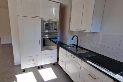 Helle 3-Zimmer Wohnung mit Balkon und Aufzug in Köln 3 zimmer