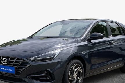Hyundai i30 82.706 km 13.990 &euro; Düsseldorf 40549