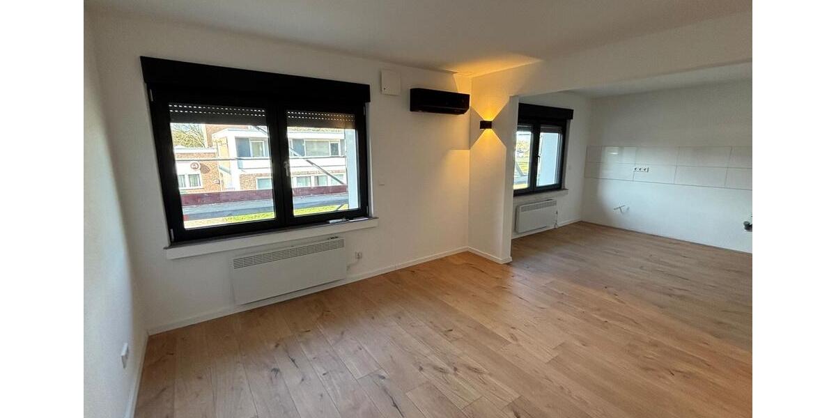 Etagenwohnung Grevenbroich Neuenhausen - 2 Zimmer, 68 m&sup2;, 900&euro; | Angebot:24840320