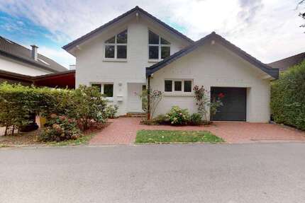 Haus Düsseldorf Stadtbezirk 5 - 6 Zimmer, 200 m&sup2;, 4.925&euro; | Angebot:25439653