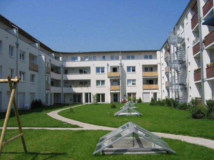 Etagenwohnung Köln Buchheim - 3 Zimmer, 88 m&sup2;, 975&euro; | Angebot:25524868