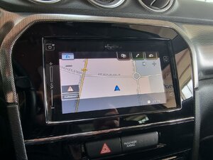 Suzuki Vitara 1.4 Comfort+ 4x4 Pano Alu Schutzleisten 67.706 km 16.190 € HAAN 42781