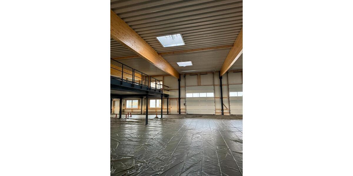 Neue Werkhallenanlage - Hallen mit 142qm, 189qm oder 331qm zimmer