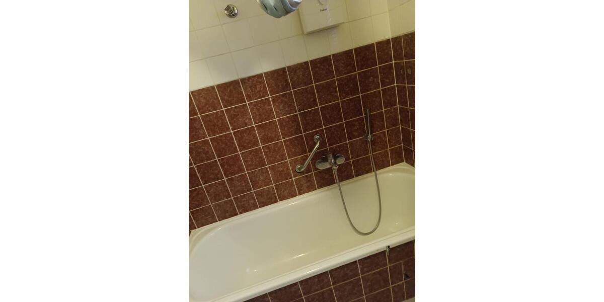 Dachgeschoßwohnung Köln Porz - 1 Zimmer, 37 m&sup2;, 450&euro; | Angebot:26612544