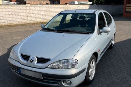 Renault Megane 62.918 km 1.850 &euro; Neuss 41472