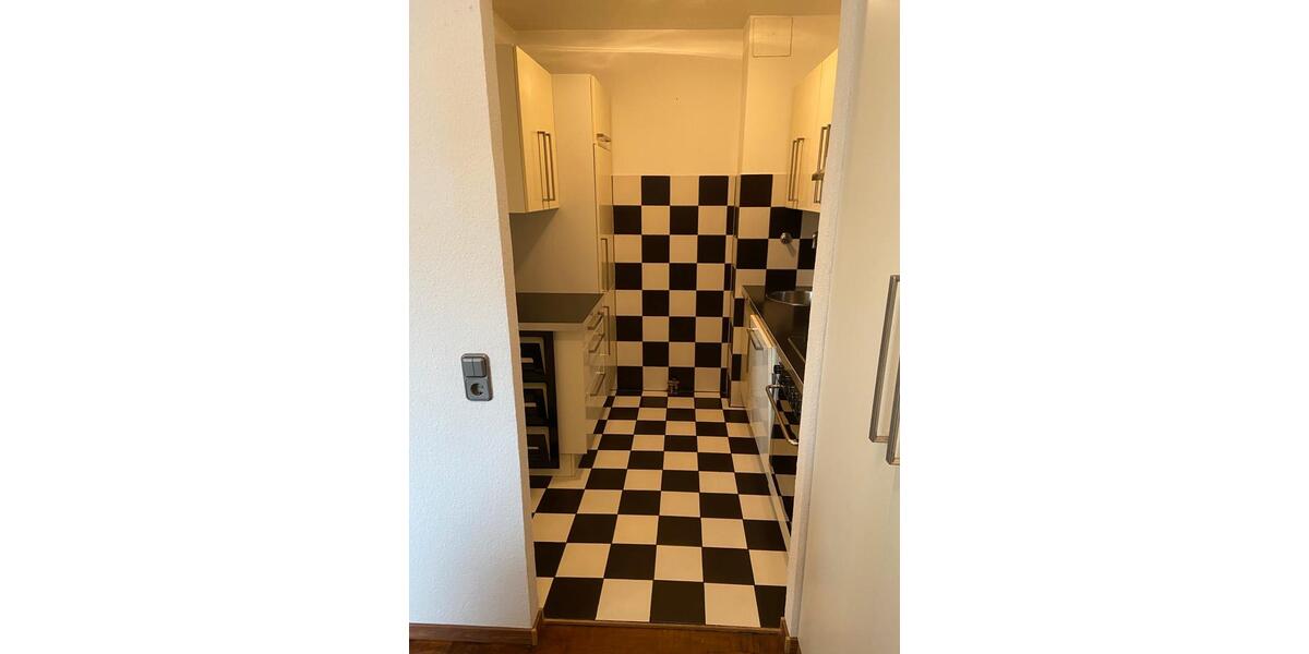 Etagenwohnung Köln Kalk - 2 Zimmer, 37 m&sup2;, 170.000&euro; | Angebot:25408301