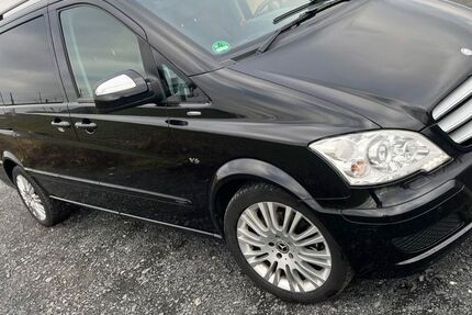 Mercedes-Benz Viano 217.700 km 17.900 &euro; Köln 51147