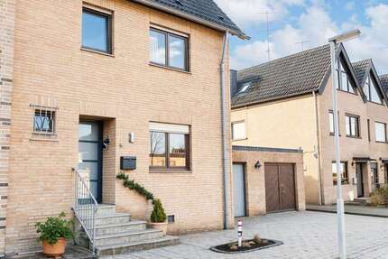 Haus Bergheim - 8 Zimmer, 156 m&sup2;, 438.800&euro; | Angebot:26429285