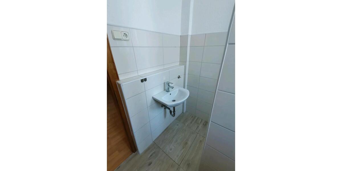 Etagenwohnung Wermelskirchen - 3 Zimmer, 80 m&sup2;, 1.070&euro; | Angebot:26381653