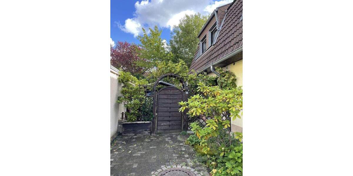 Reihenendhaus Rösrath - 6 Zimmer, 129 m&sup2;, 570.000&euro; | Angebot:25322570