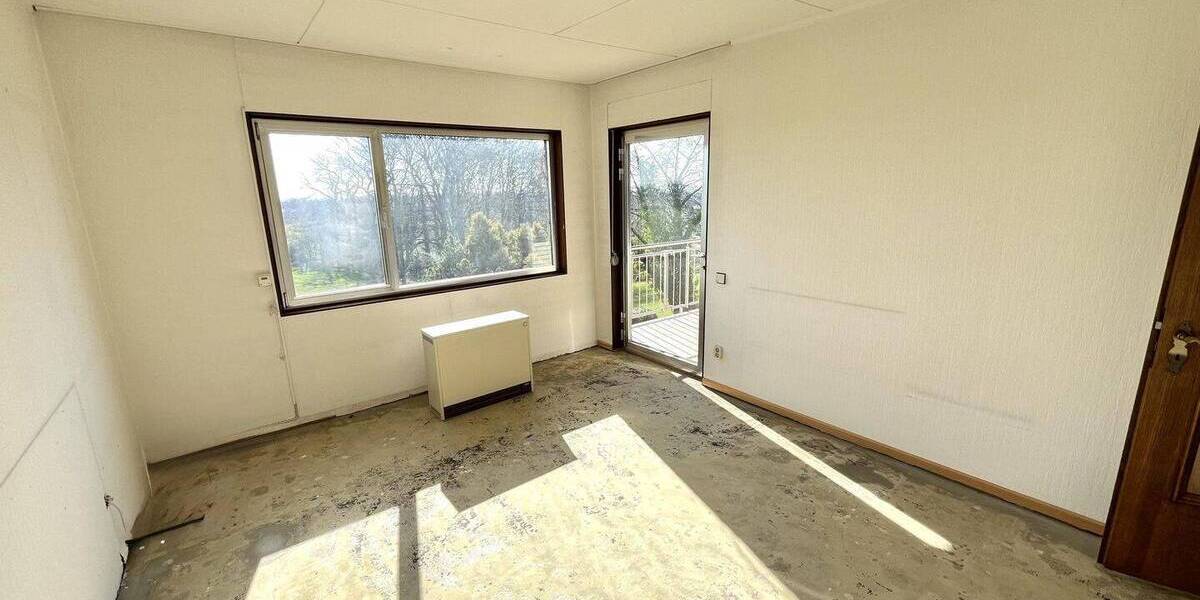 Bungalow Leverkusen Lützenkirchen - 9 Zimmer, 211 m&sup2;, 498.000&euro; | Angebot:26064429