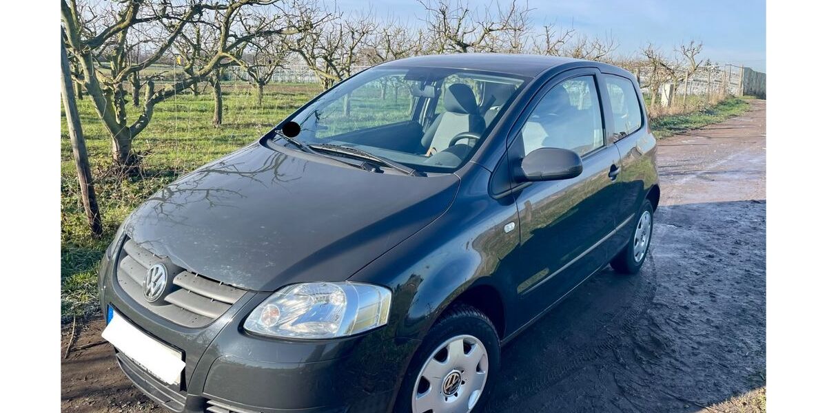 VW Fox 87.500 km 2.750 &euro; Niederkassel 53859
