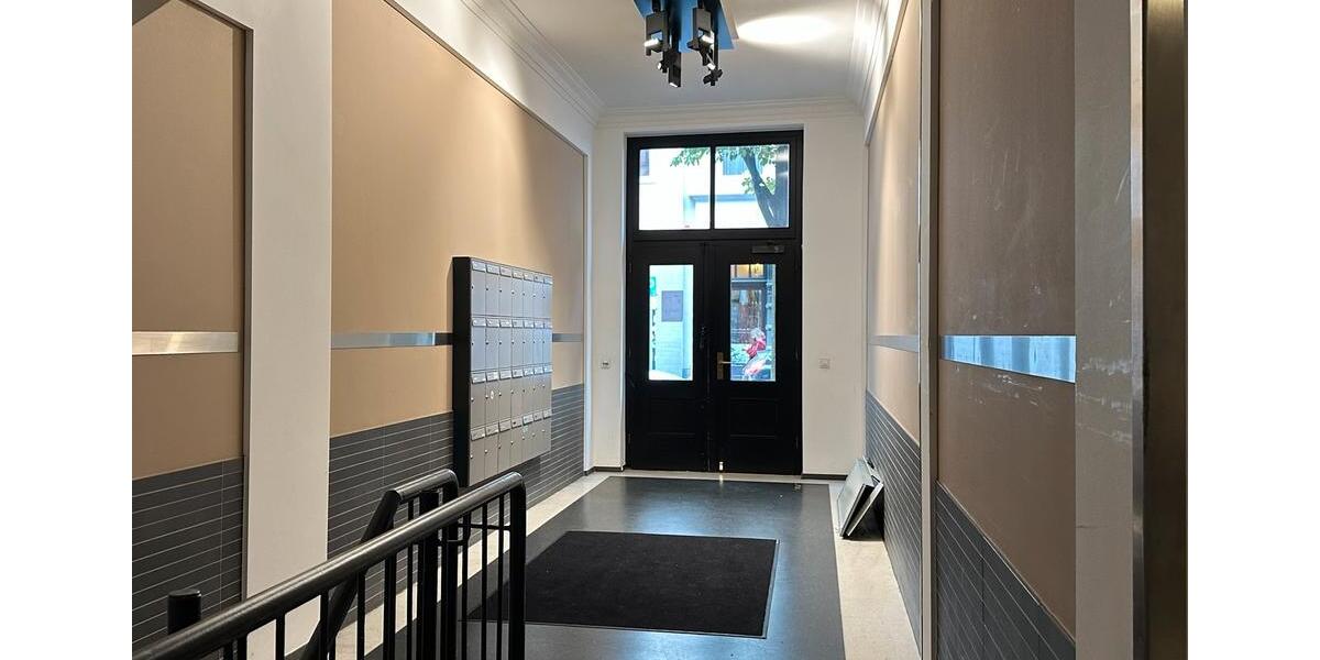 Stilvoll möblierte 2-Zimmer-Wohnung am Eigelstein zimmer