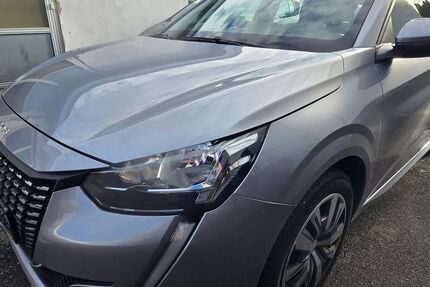 Peugeot 208 106.650 km 11.890 € Neuss 41469