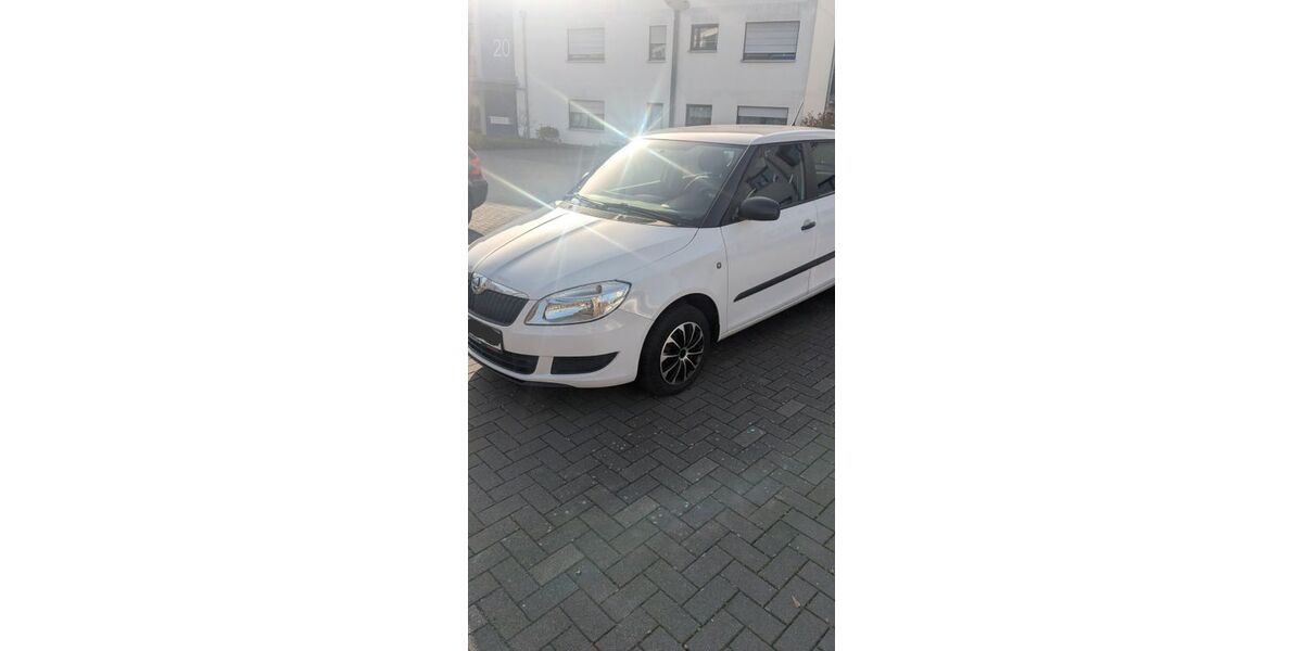 Skoda Fabia 78.000 km 5.800 &euro; Bergisch Gladbach 51429