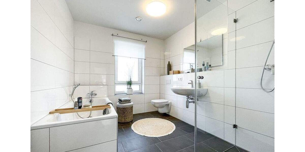 Reihenmittelhaus Leverkusen Steinbüchel - 5 Zimmer, 123 m&sup2;, 609.000&euro; | Angebot:25775761