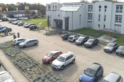 Büro in Willich 1.300 € 187 m²