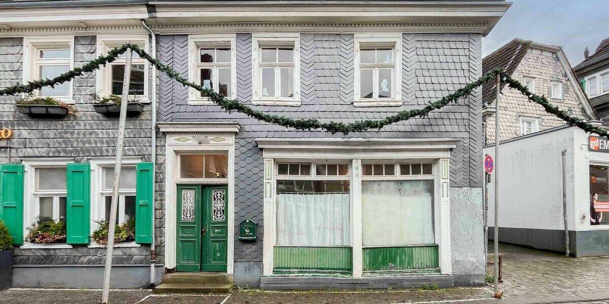 Einfamilienhaus Solingen Gräfrath - 6 Zimmer, 108 m&sup2;, 160.000&euro; | Angebot:26418450