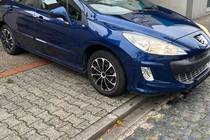 Peugeot 308 164.000 km 2.700 € Niederkassel 53859