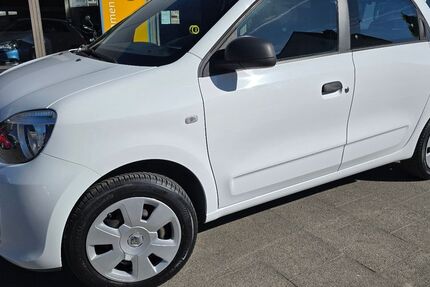 Renault Twingo 35.989 km 7.950 &euro; Brühl 50321