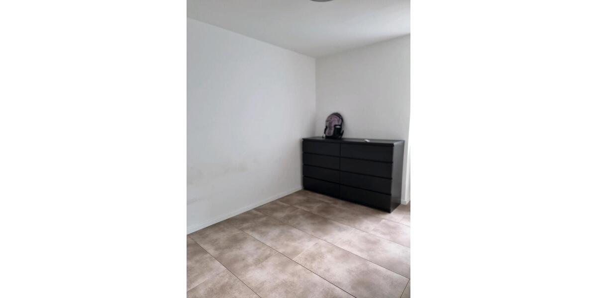 Etagenwohnung Langenfeld (Rheinland) - 4 Zimmer, 98 m&sup2;, 301.000&euro; | Angebot:26967538