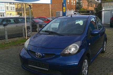 Toyota Aygo (X) 139.833 km 2.950 &euro; Leverkusen 51377