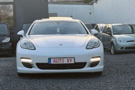 Porsche Panamera 150.000 km 22.990 &euro; Köln 50827