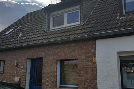 Haus Monheim am Rhein - 6 Zimmer, 155 m&sup2;, 725.000&euro; | Angebot:25419129