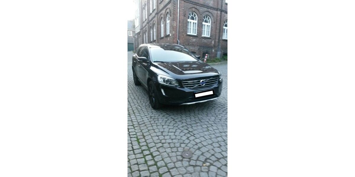 Volvo XC60 124.000 km 19.300 &euro; Remscheid 42855