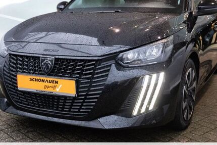 Peugeot 208 6.398 km 16.470 &euro; Solingen 42697