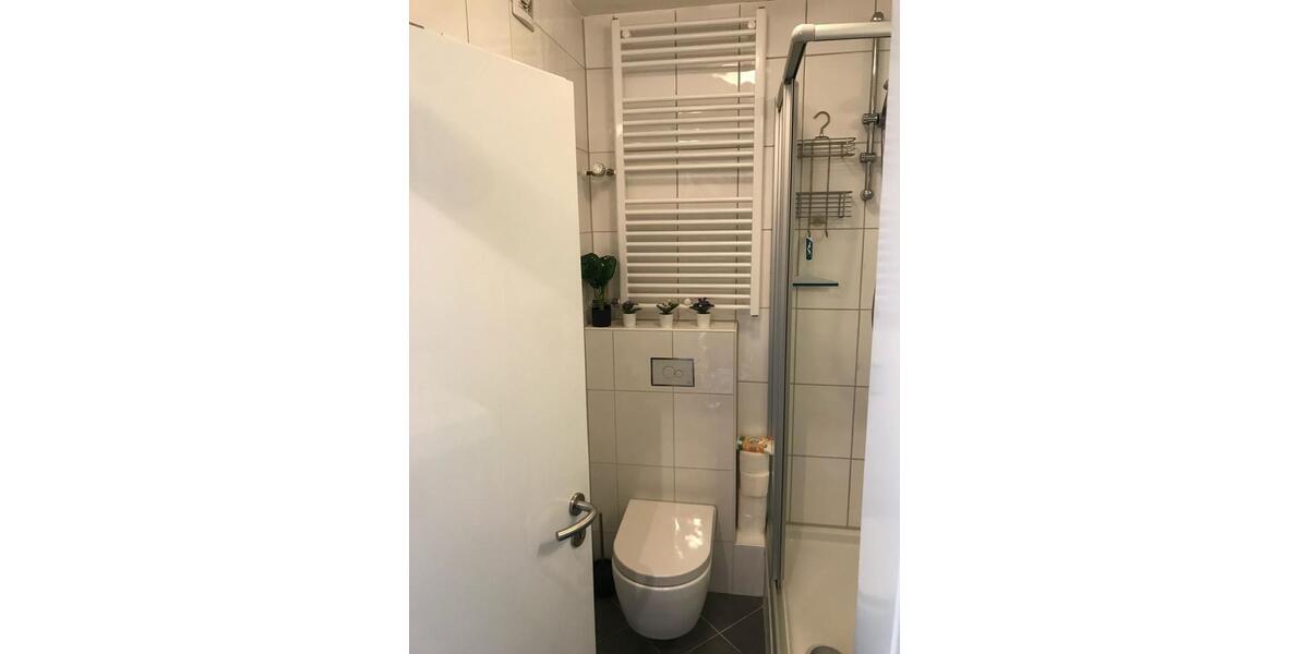 Etagenwohnung Köln Lindenthal - 1 Zimmer, 38 m&sup2;, 1.050&euro; | Angebot:26409255
