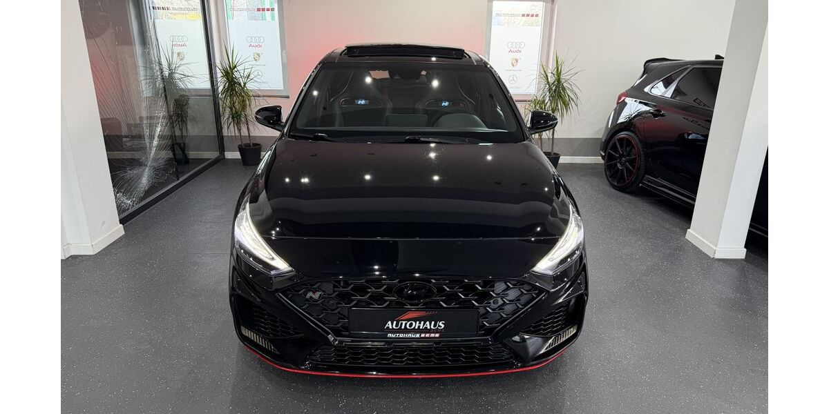 Hyundai i30 15.894 km 38.900 &euro; Remscheid 42857