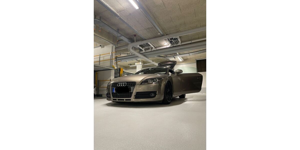 Audi TT 144.000 km 12.500 € Düsseldorf 40591