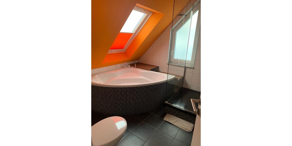 Reiheneckhaus mit Wärmepumpe und Klimaanlage Energieklasse A 5 zimmer