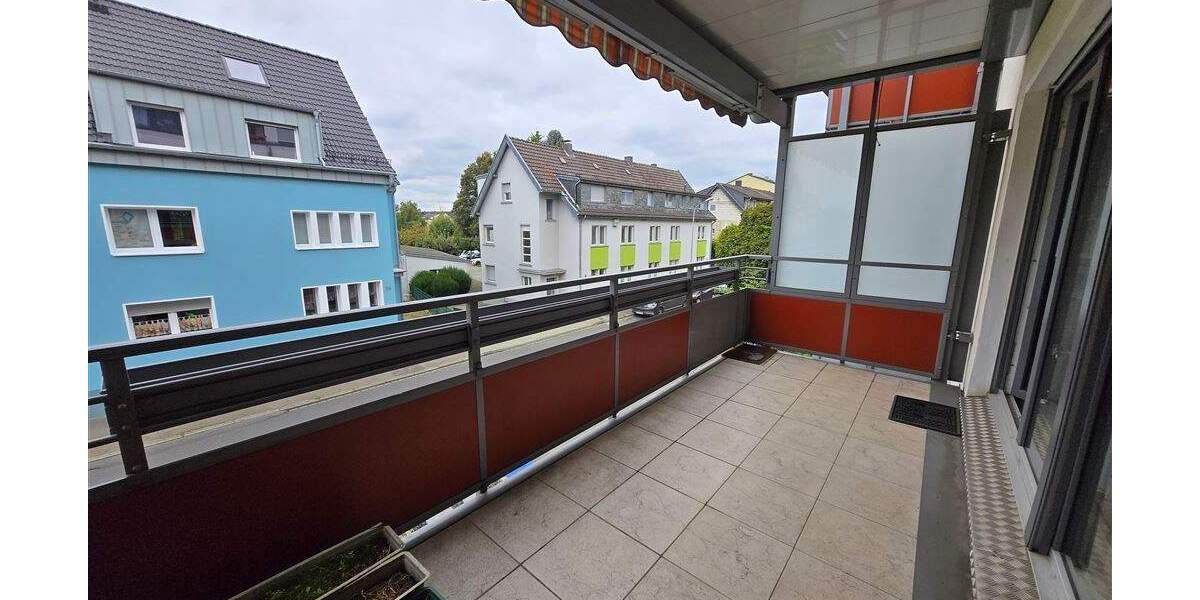Etagenwohnung Leverkusen Quettingen - 3 Zimmer, 84 m&sup2;, 296.000&euro; | Angebot:24036822