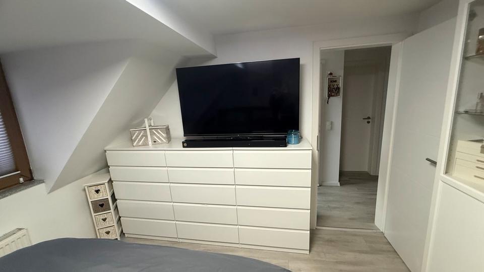 Dachgeschoßwohnung Hürth - 1 Zimmer, 42 m&sup2;, 1.210&euro; | Angebot:25616666