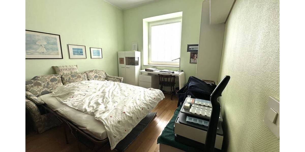Etagenwohnung Düsseldorf Oberkassel - 4 Zimmer, 106 m&sup2;, 649.000&euro; | Angebot:26842324