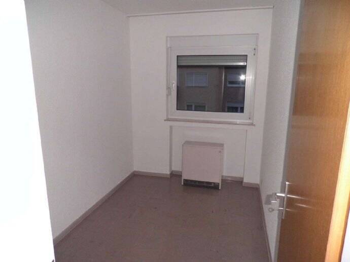 **Top-Preis**Gepflegte, bezugsfreie Single-Wohnung mit Balkon inkl. Heizung in Quadrath-Ichendorf** 2 zimmer